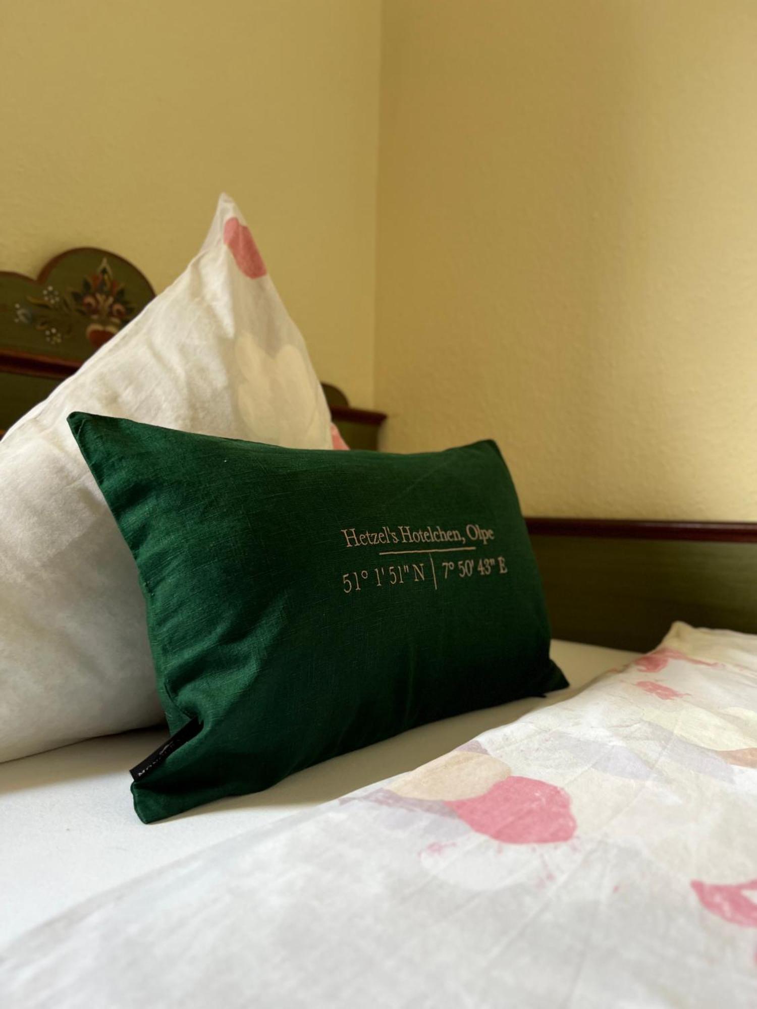 Hetzel'S Hotelchen โอลเพอ ภายนอก รูปภาพ